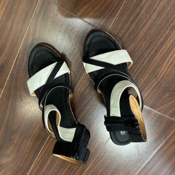 Black and White Wedge Shoes - Picture 1 of 3